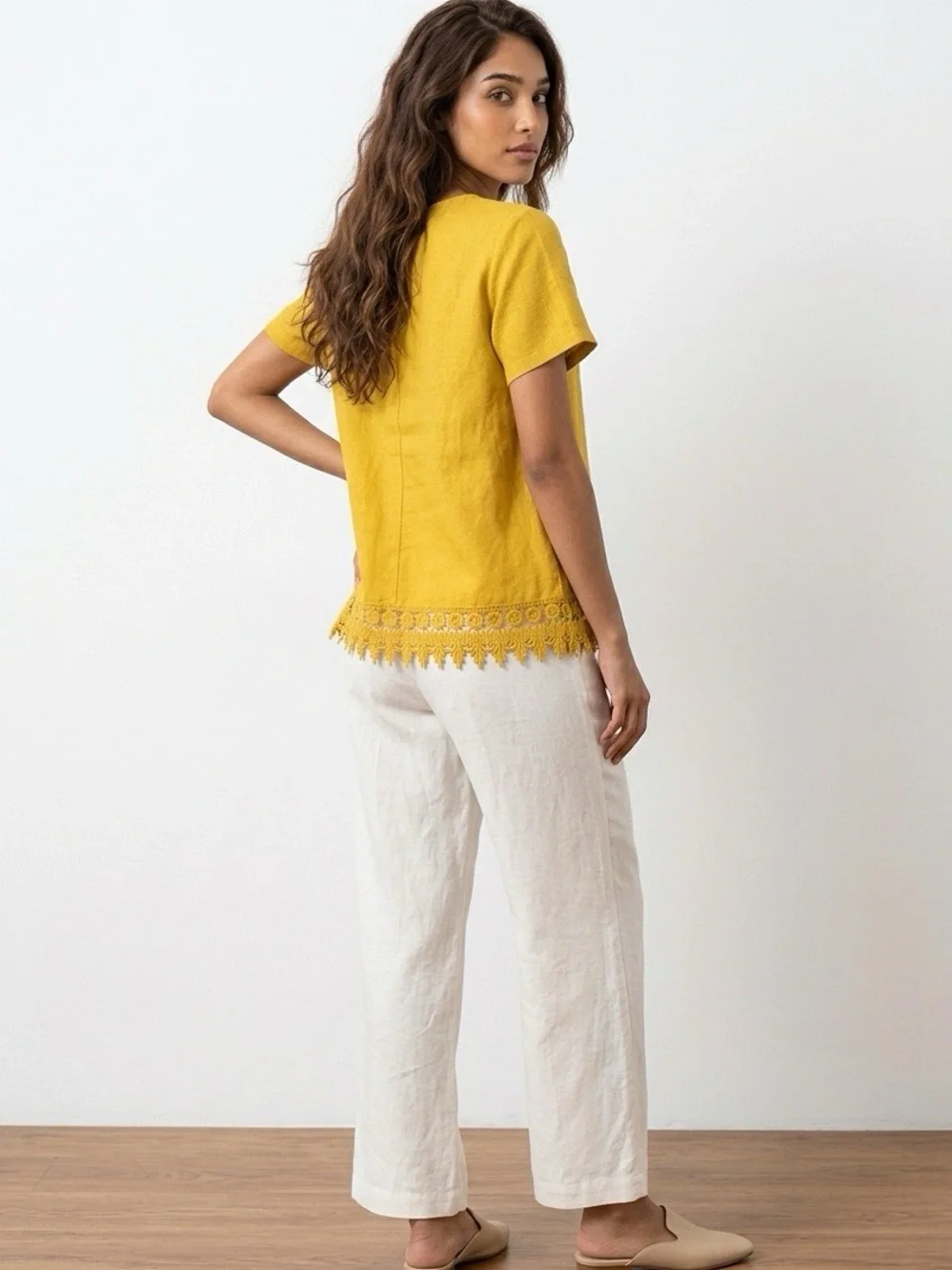 Terzo Millennio Linen Mustard Short-Sleeve Lace-Hem Top Size Small